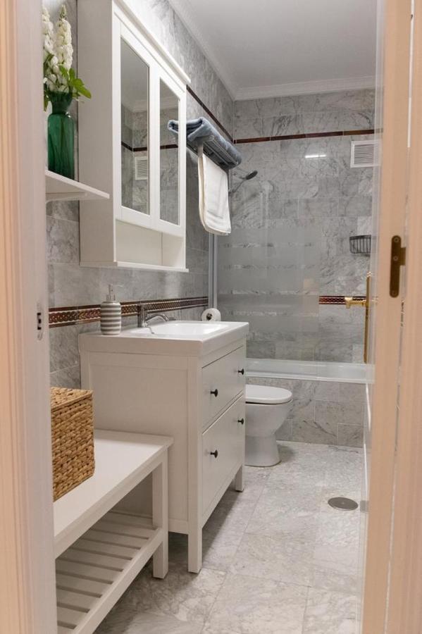 Precioso Apartamento En El Casco Historico Siviglia Esterno foto